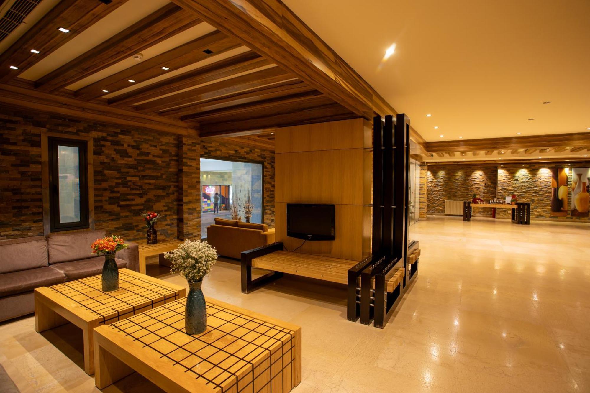Terre Brune Hotel Mzaar Kfardebian Екстер'єр фото